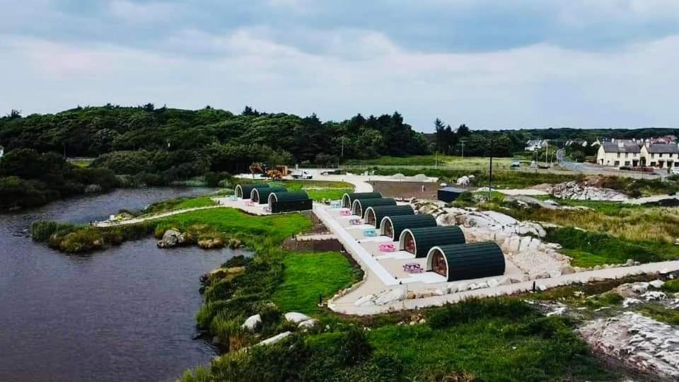 Отель Wheelhousepods Glamping Донегол Экстерьер фото